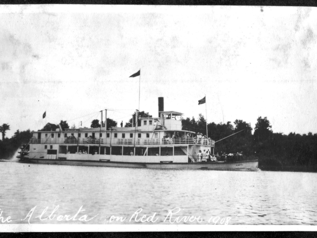 1908 SS Alberta on Red River
