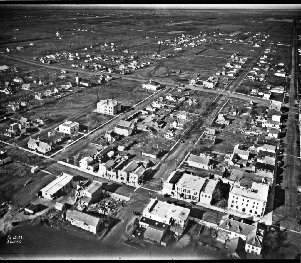 1926 River Road aerial 04 - Red River North Heritage